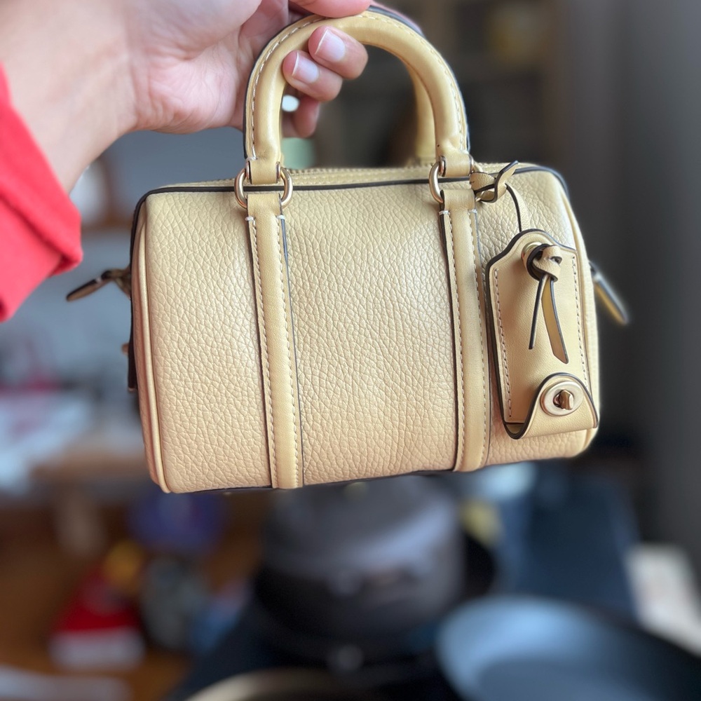 Coach Ruby Satchel 18- Hay